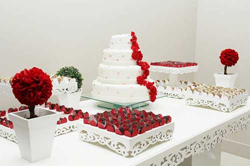 doces e bolos