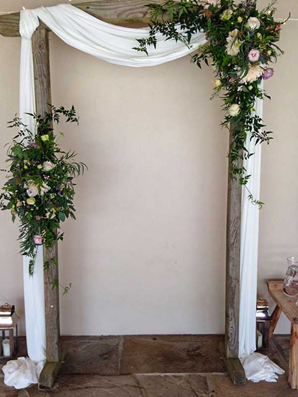 imagens de arco de flores para casamento dicas de ornamentos para casamento