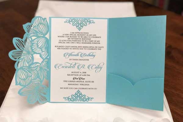 convite de casamento azul